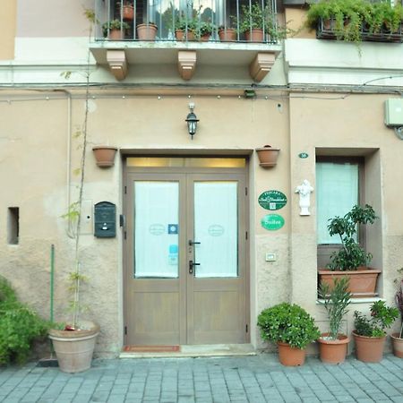 Bed And Breakfast Piazza Mercato Pescara Eksteriør billede