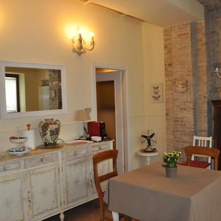 Bed And Breakfast Piazza Mercato Pescara Eksteriør billede