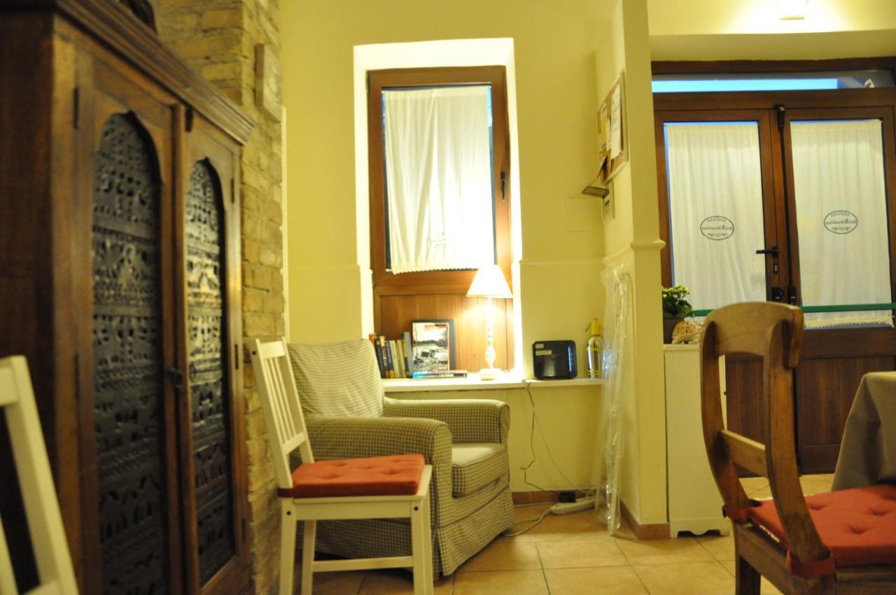 Bed And Breakfast Piazza Mercato Pescara Eksteriør billede